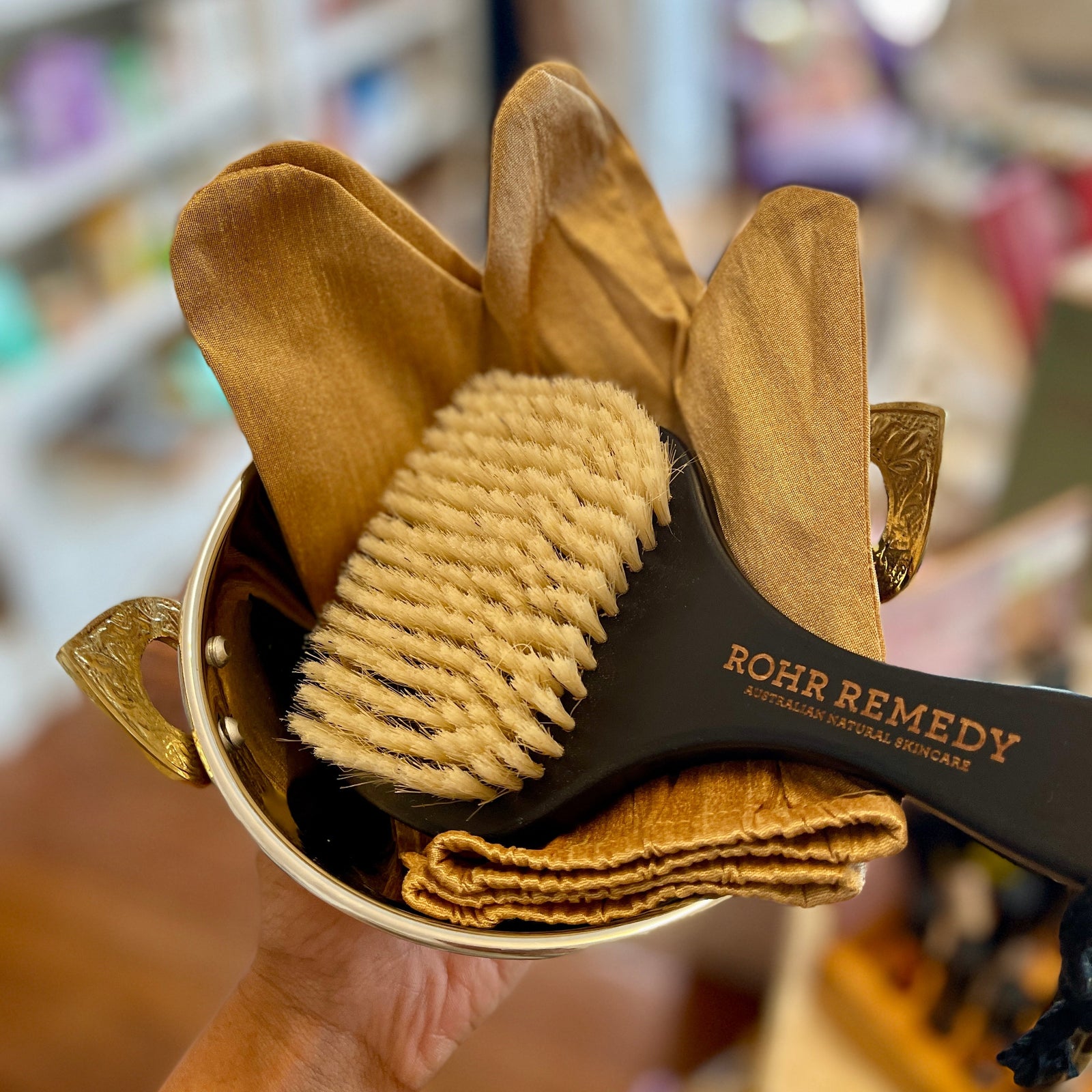 Dry Brushing vs Garshana Brushing