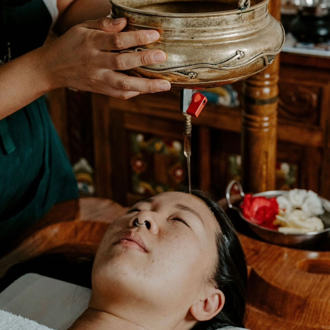 Shirodhara Treatment