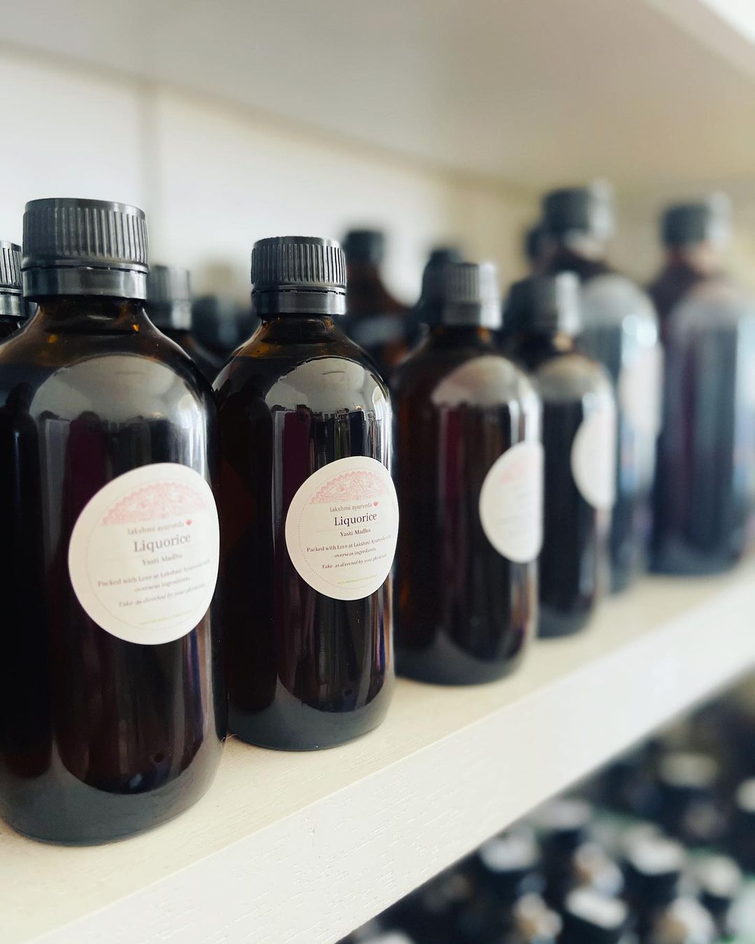 Yashtimaduka Thailam Preparation at Lakshmi Ayurveda