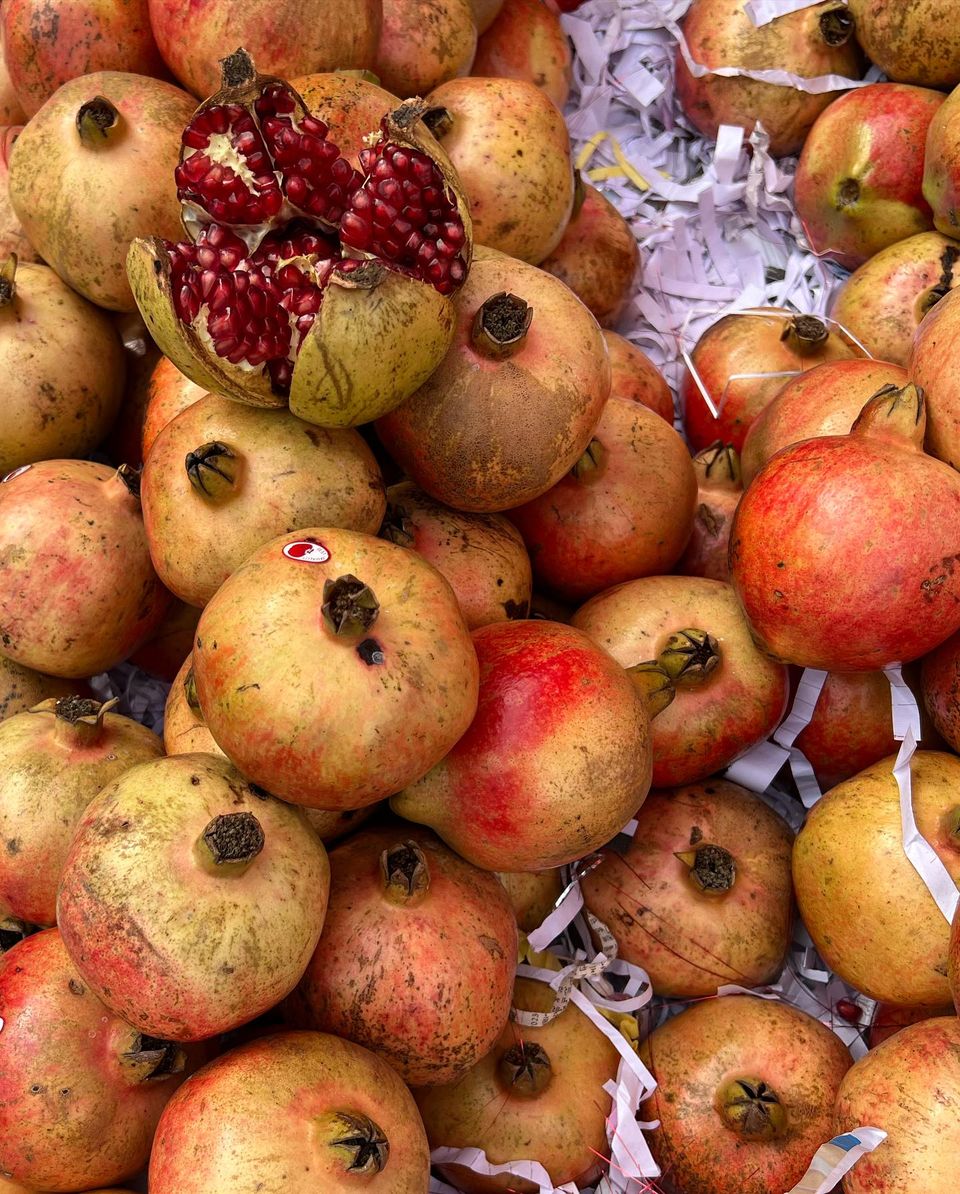 Acid reflux and Pomegranates