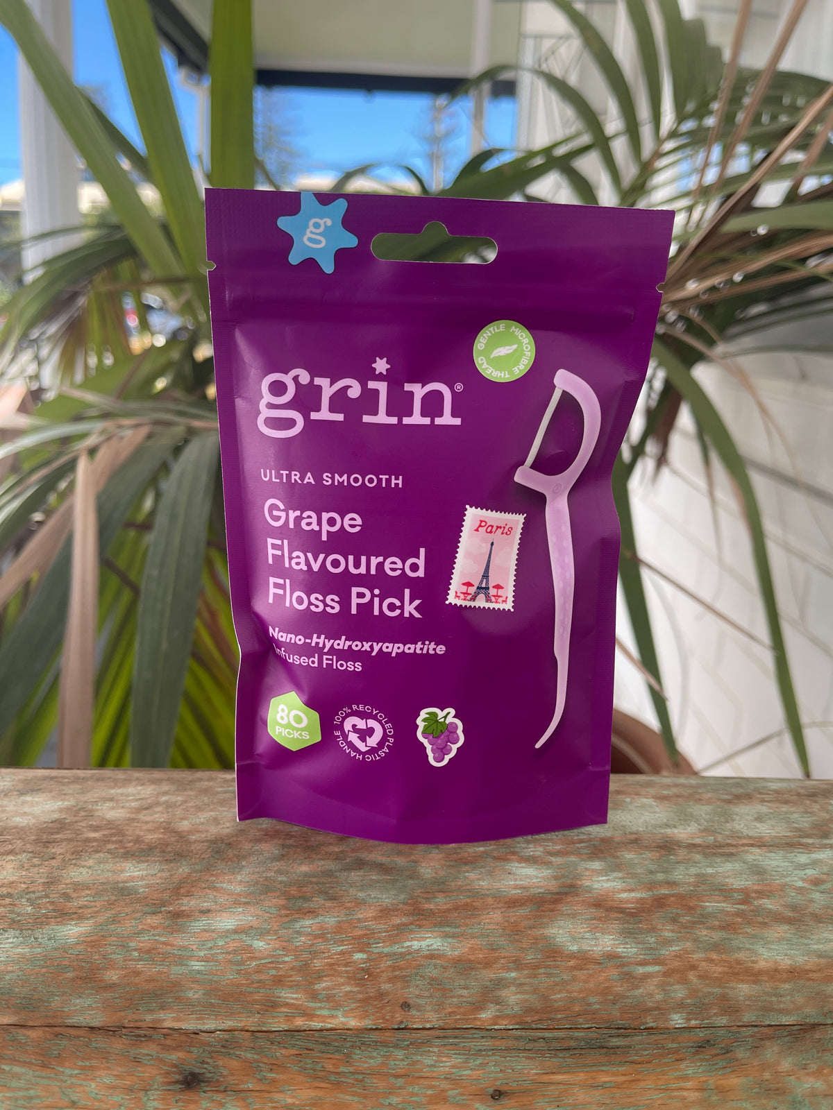 Ultra Smooth Floss Picks - Grape Flavoured
