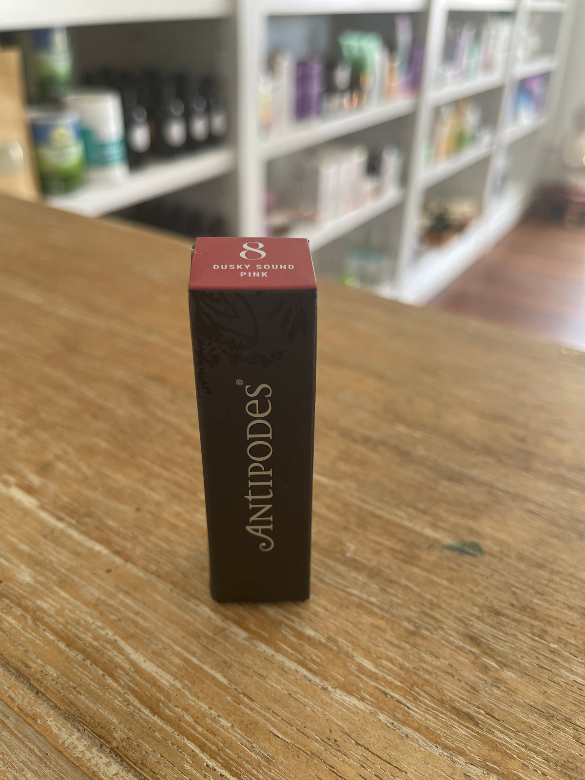 Antipodes-Natural Lipstick "Dusky Sound Pink"