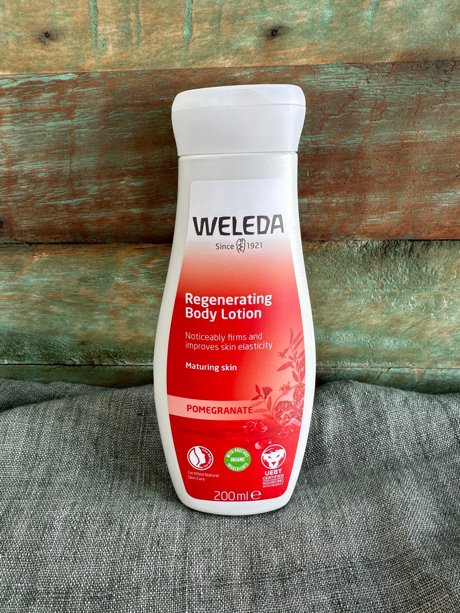 Weleda Regenerating Body Lotion -Pomegranate