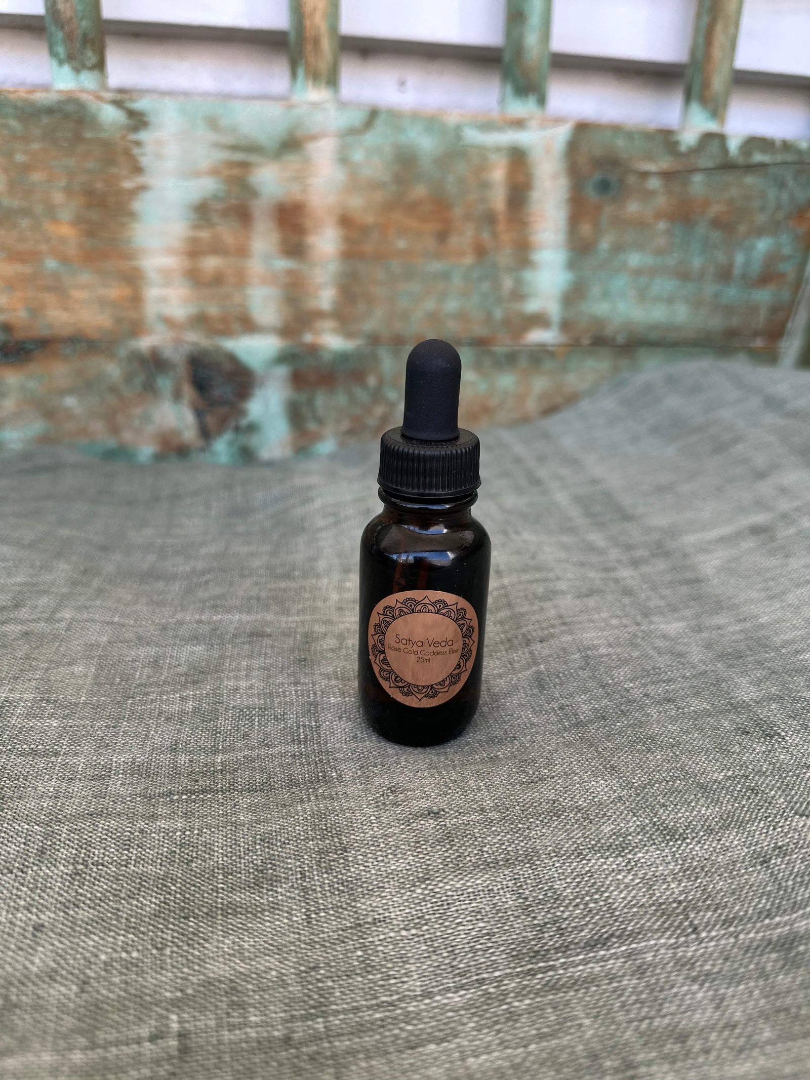 Satya Veda Rose Gold Goddess Elixir - 25ml dropper bottle
