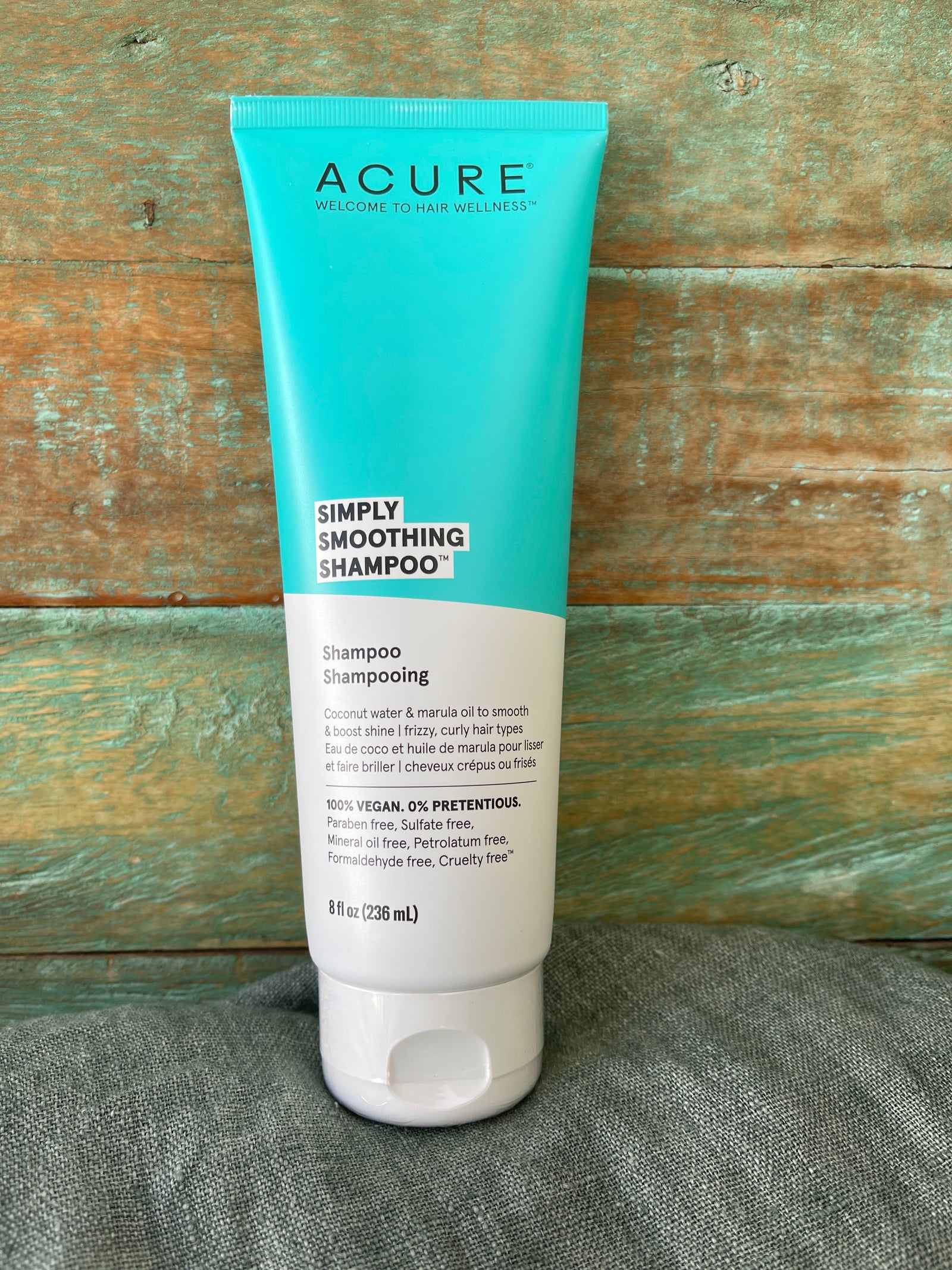 Acure Simply Smoothing Shampoo
